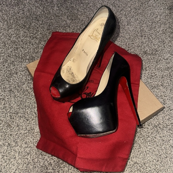 Christian Louboutin 38.5 highness 160 kid/patent toe - Picture 3 of 3